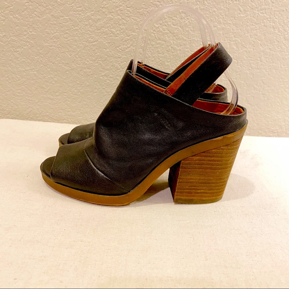 LUCKY BRAND Black Leather PeepToe Sling Black Heeled Shoe Bootie Size 7.5